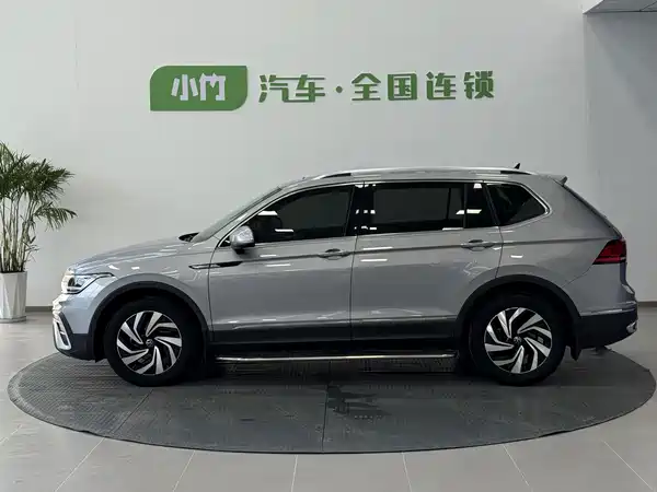 Volkswagen Tiguan L 2023