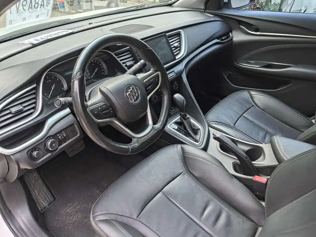 Buick Excelle 2018 — фото 10