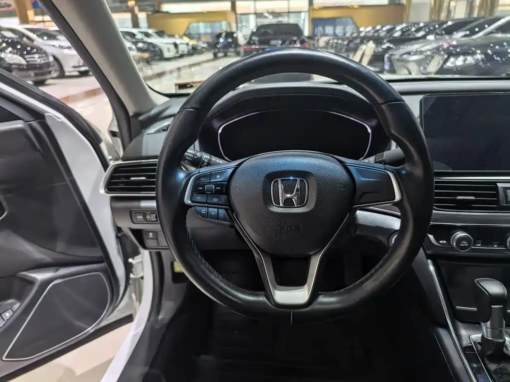 Honda Accord 2023 — фото 8
