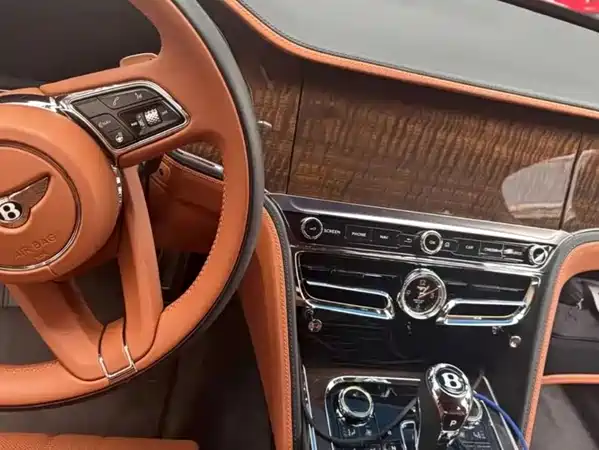 Bentley Flying Spur 2023