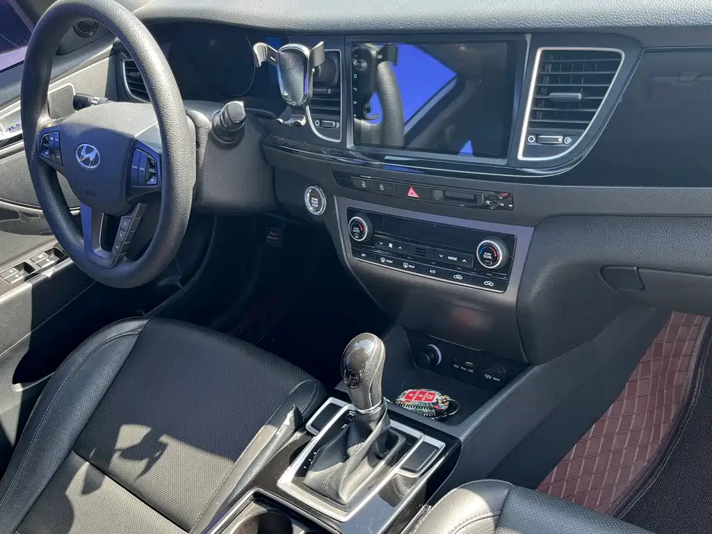 Hyundai Mistra 2016 — фото 19