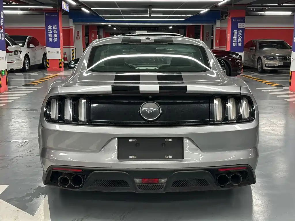 Ford Mustang 2018 — фото 5