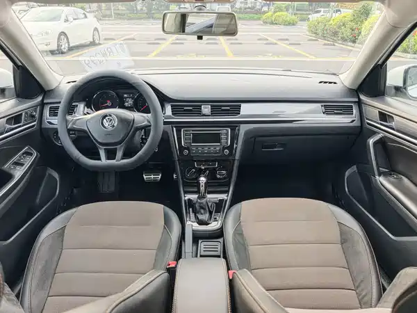 Volkswagen C-TREK Weiling 2017