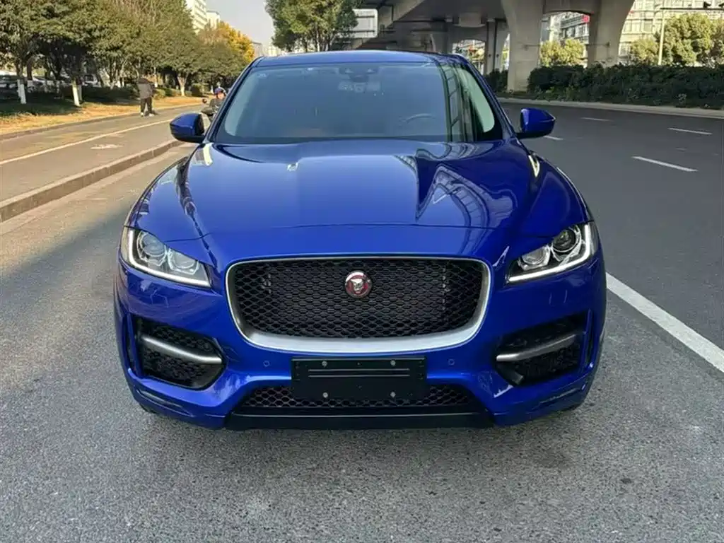 Jaguar F-PACE 2017 — фото 7