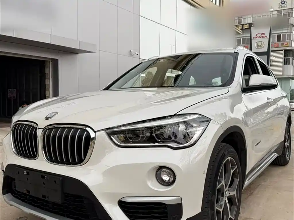 BMW X1 2017 — фото 2