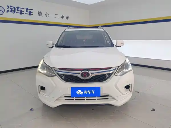 BYD Song 2016