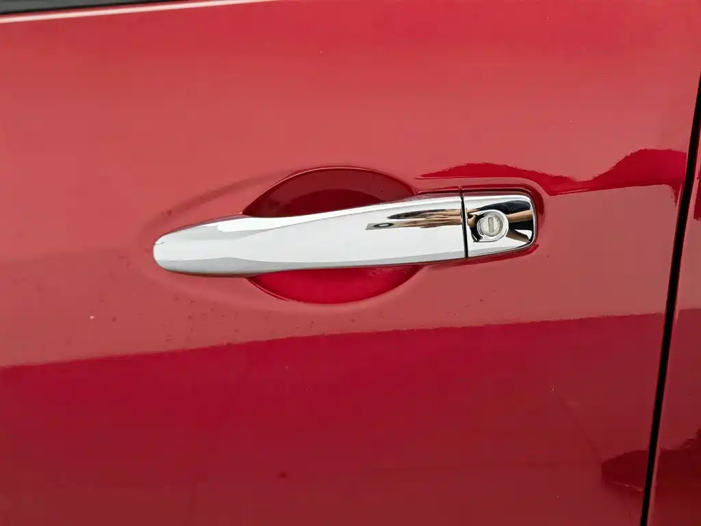 Nissan Bluebird 2019 — фото 18