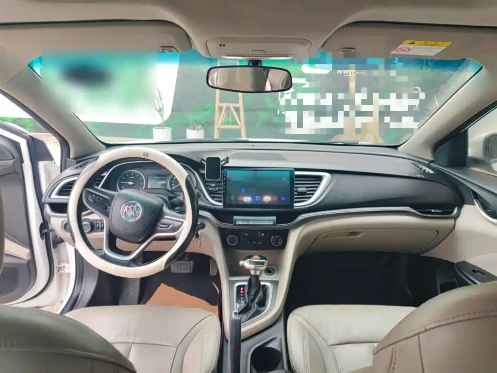 Buick Excelle 2018 — фото 10