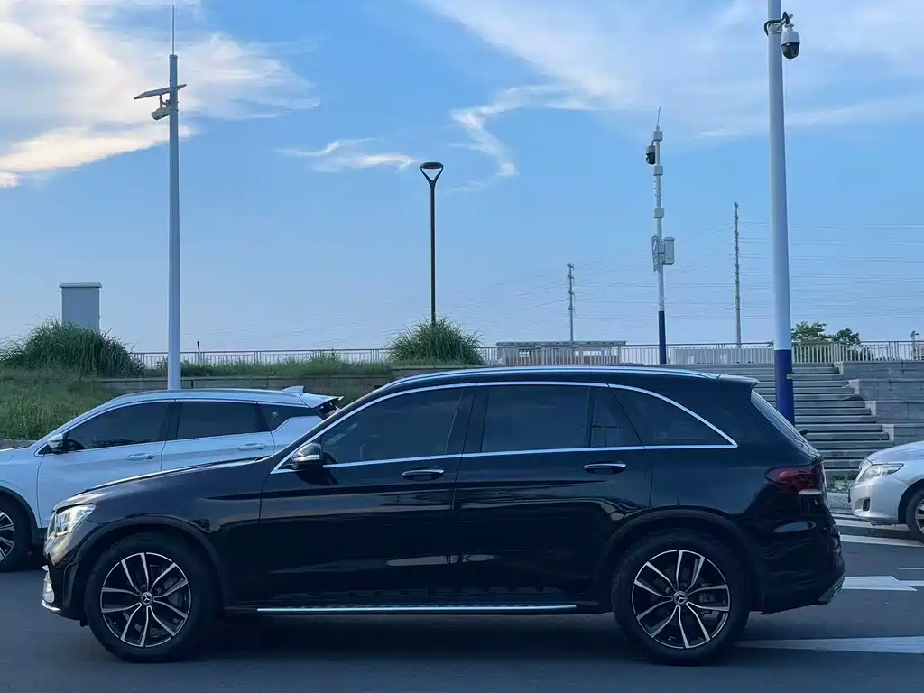 Mercedes-Benz GLC 2020 — фото 4