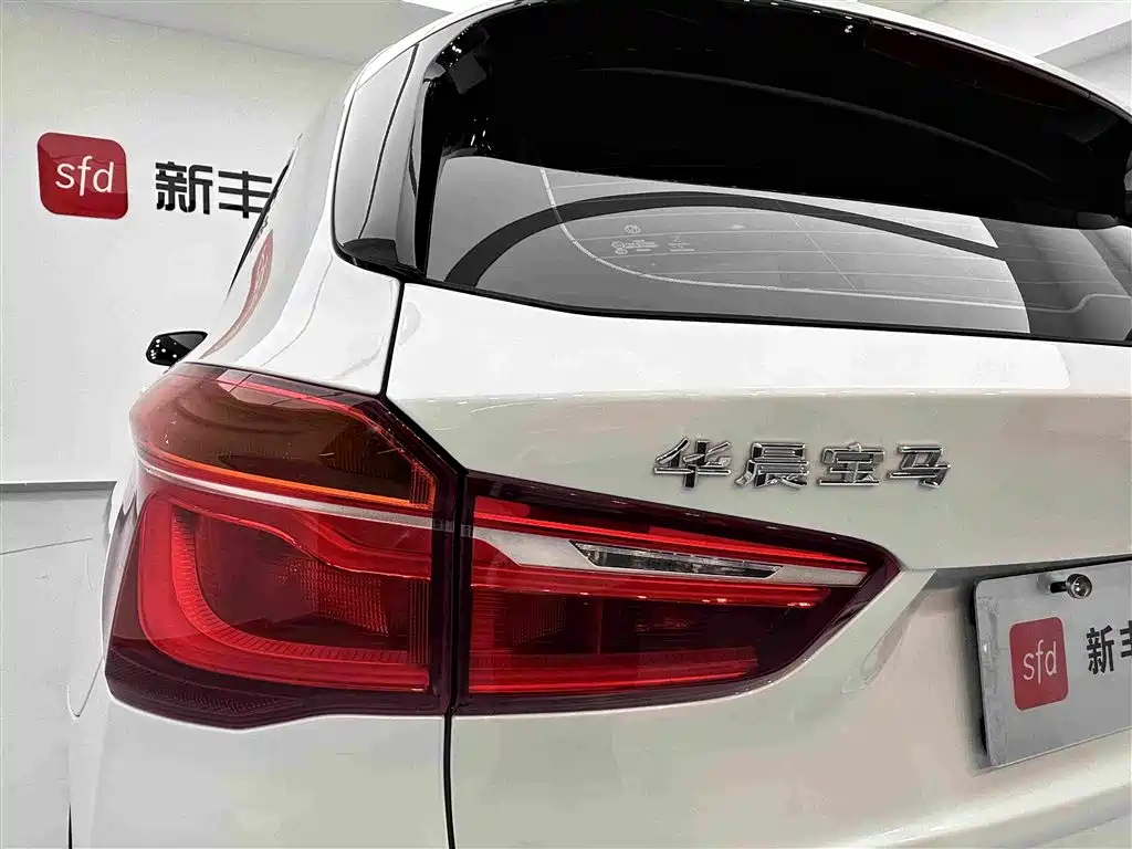 BMW X1 New Energy 2019 — фото 29