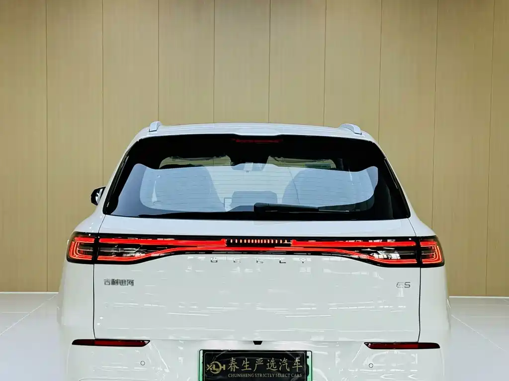 Geely Galaxy E5 2026 — фото 14