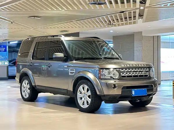 Land Rover Discovery 2013