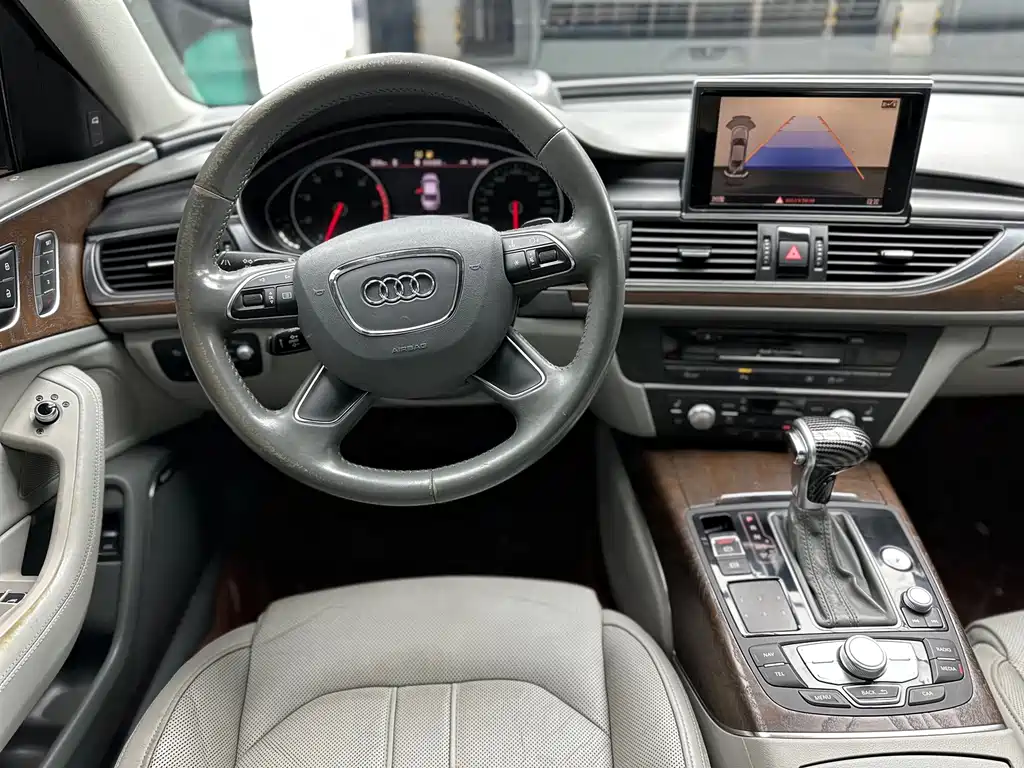 Audi A6L 2014 — фото 7