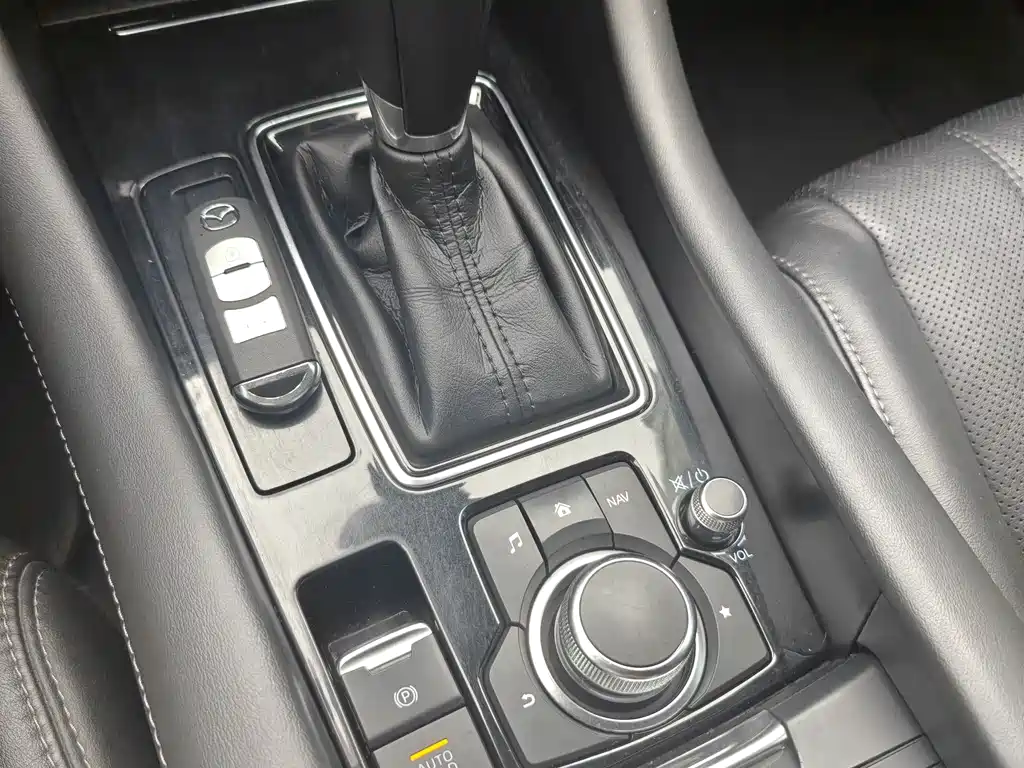 Mazda Atenza 2020 — фото 15