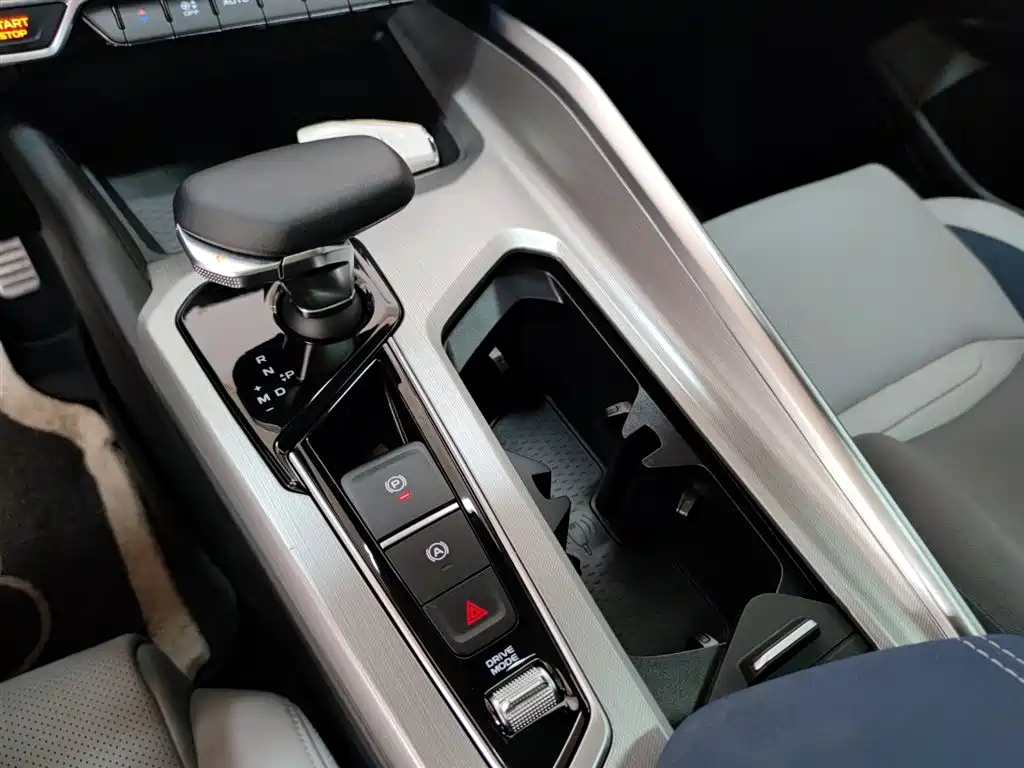 Geely Xingrui 2022 — фото 14