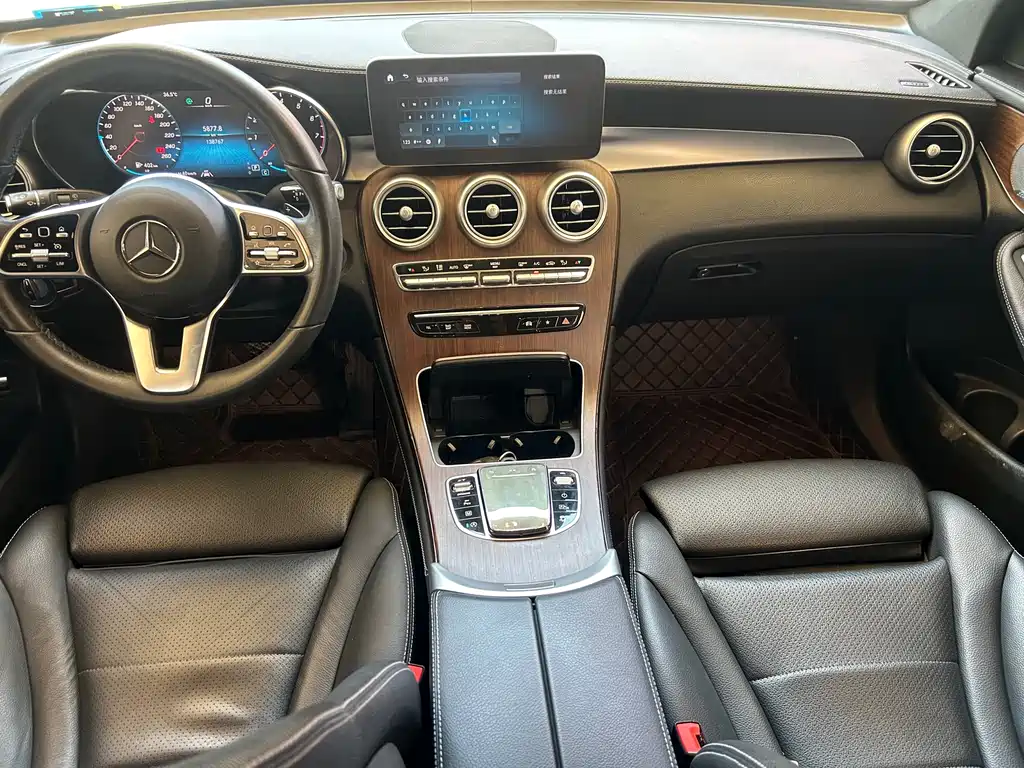 Mercedes-Benz GLC 2021
