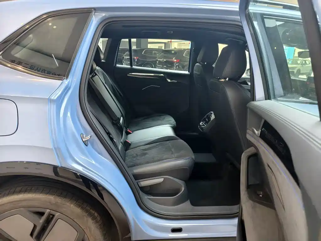 Volkswagen Tiguan L 2024