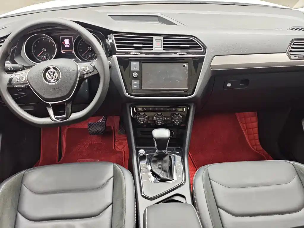 Volkswagen Tiguan L 2019 — фото 6