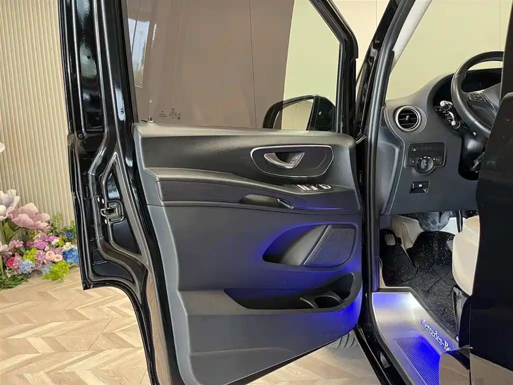 Mercedes-Benz Vito 2018 — фото 15