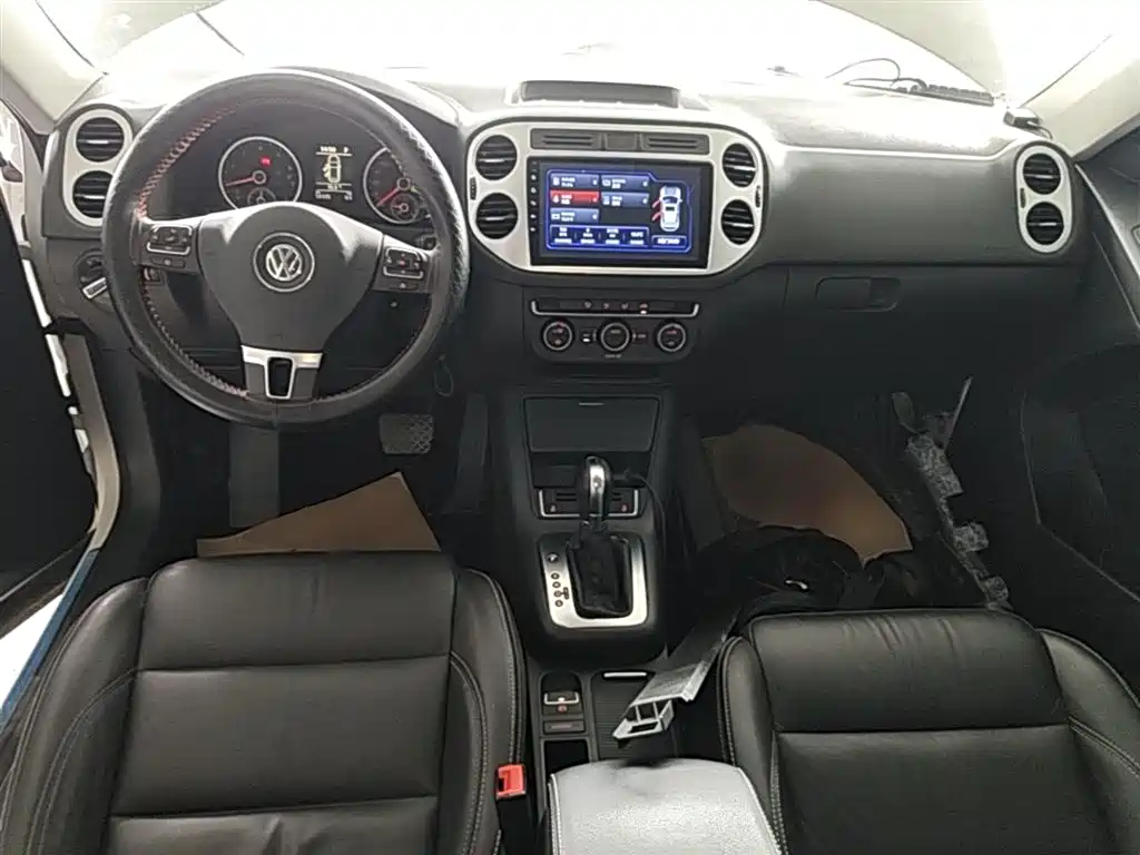 Volkswagen Tiguan 2018 — фото 10
