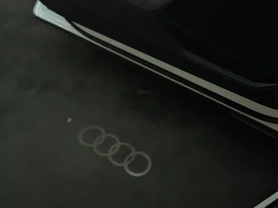 Audi Q3 2023 — фото 17