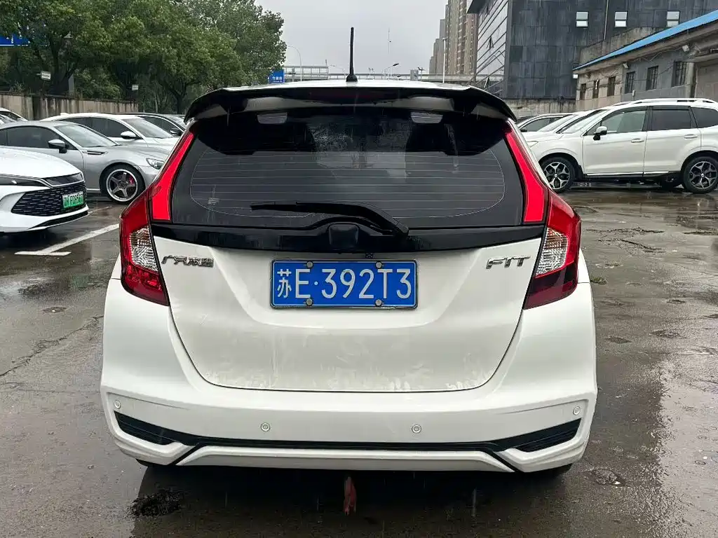 Honda Fit 2019 — фото 10