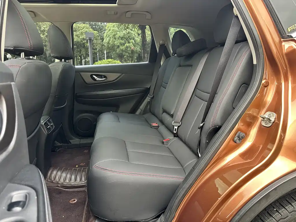 Nissan X-Trail 2015 — фото 15