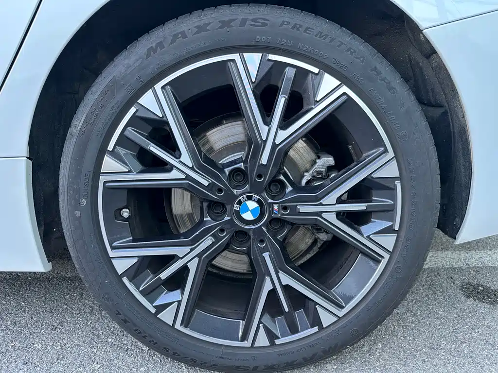 BMW 2 Series 2025 — фото 19