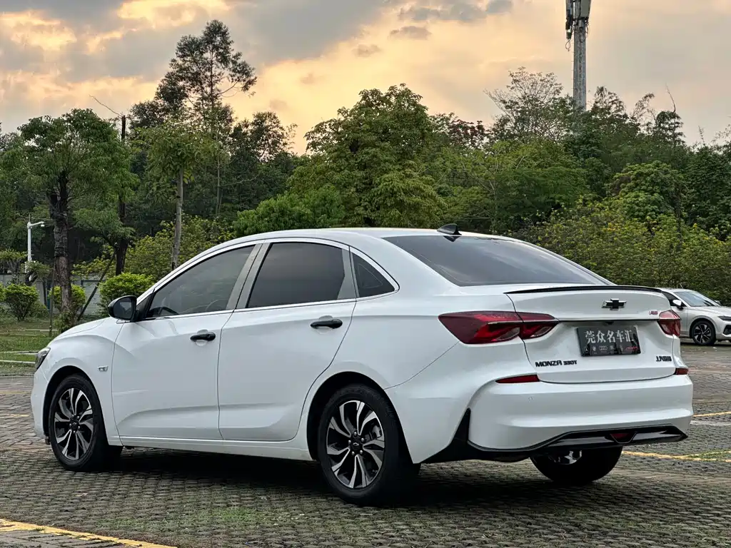 Chevrolet Monza 2020