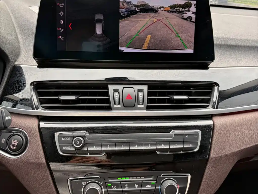 BMW X1 2020 — фото 12