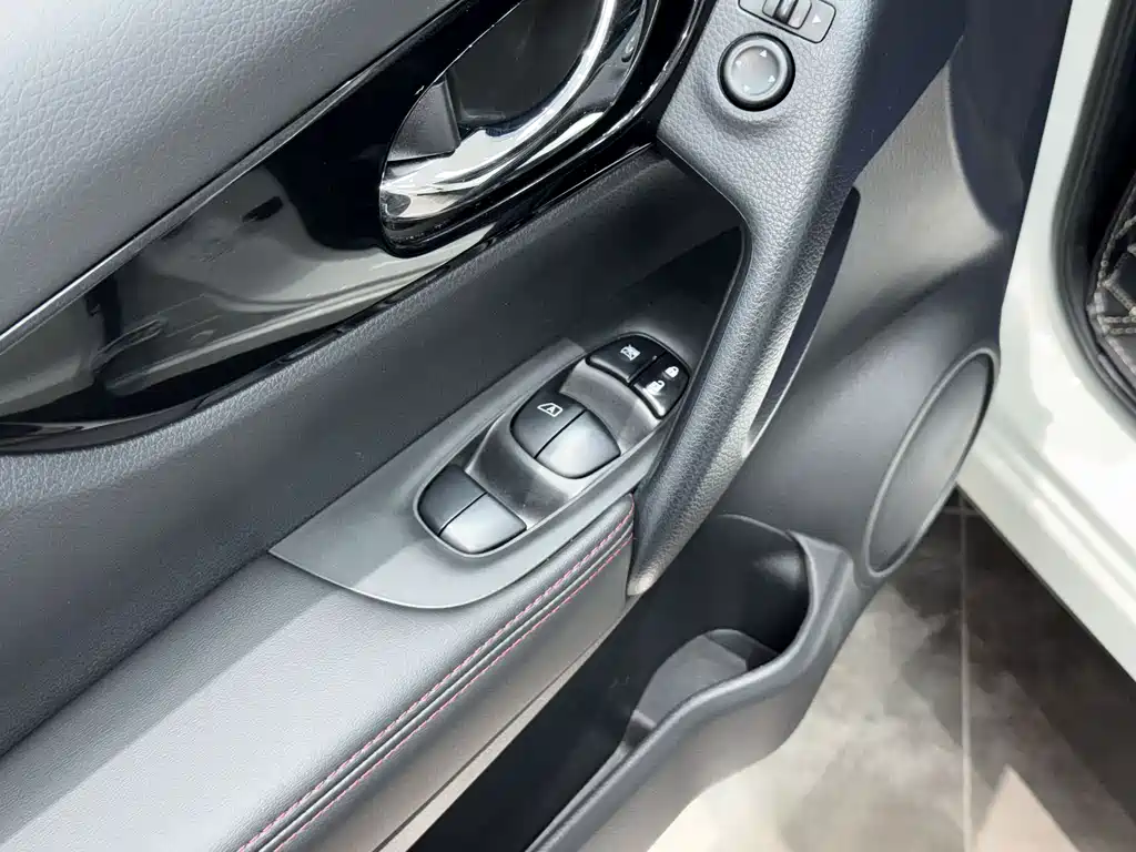 Nissan Qashqai 2024 — фото 16