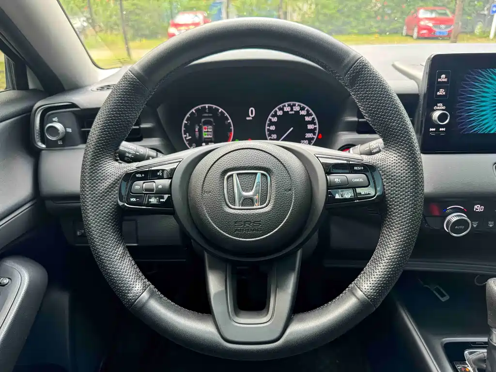 Honda Vezel 2023 — фото 15