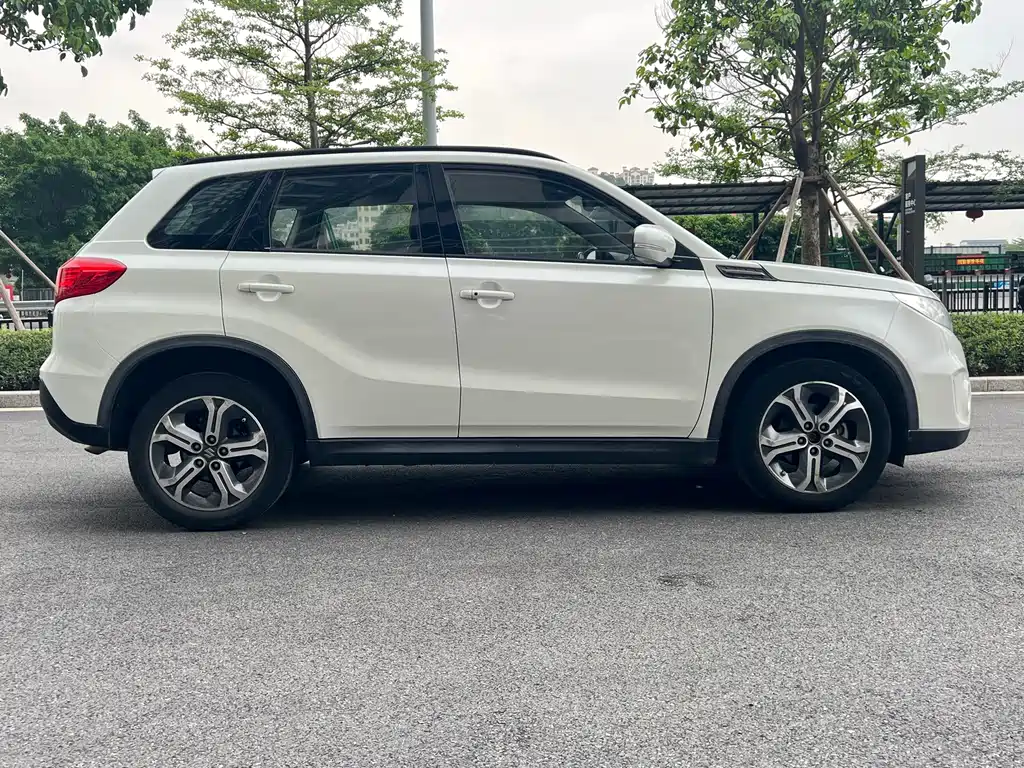 Suzuki Vitara 2018 — фото 7