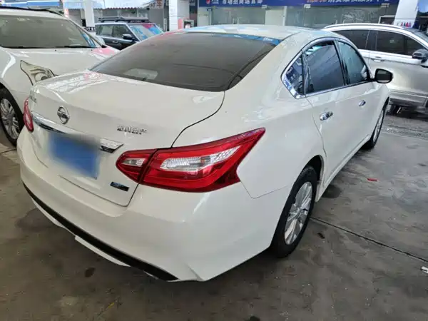 Nissan Teana 2018