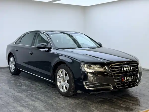 Audi A8 2013