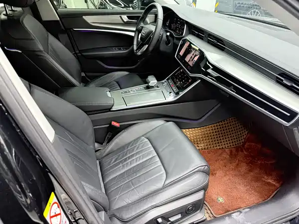 Audi A6L 2021