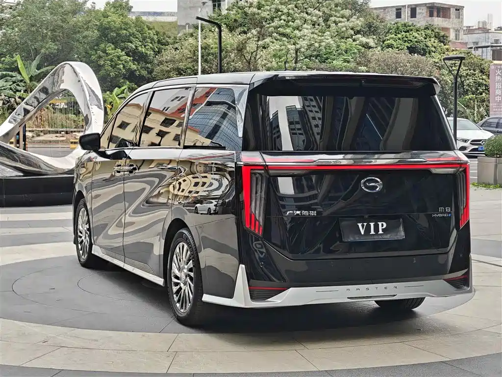 GAC Motor Trumpchi M8 2023 — фото 16