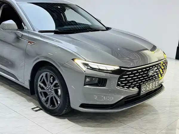 Ford Mondeo 2025