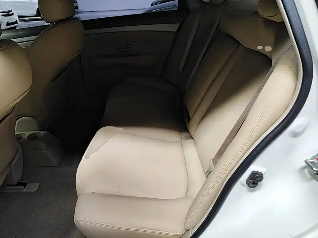Nissan Sylphy 2016 — фото 24
