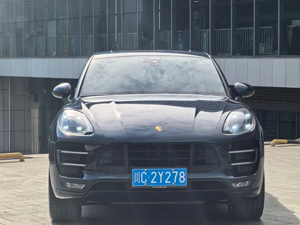 Porsche Macan 2018 — фото 2