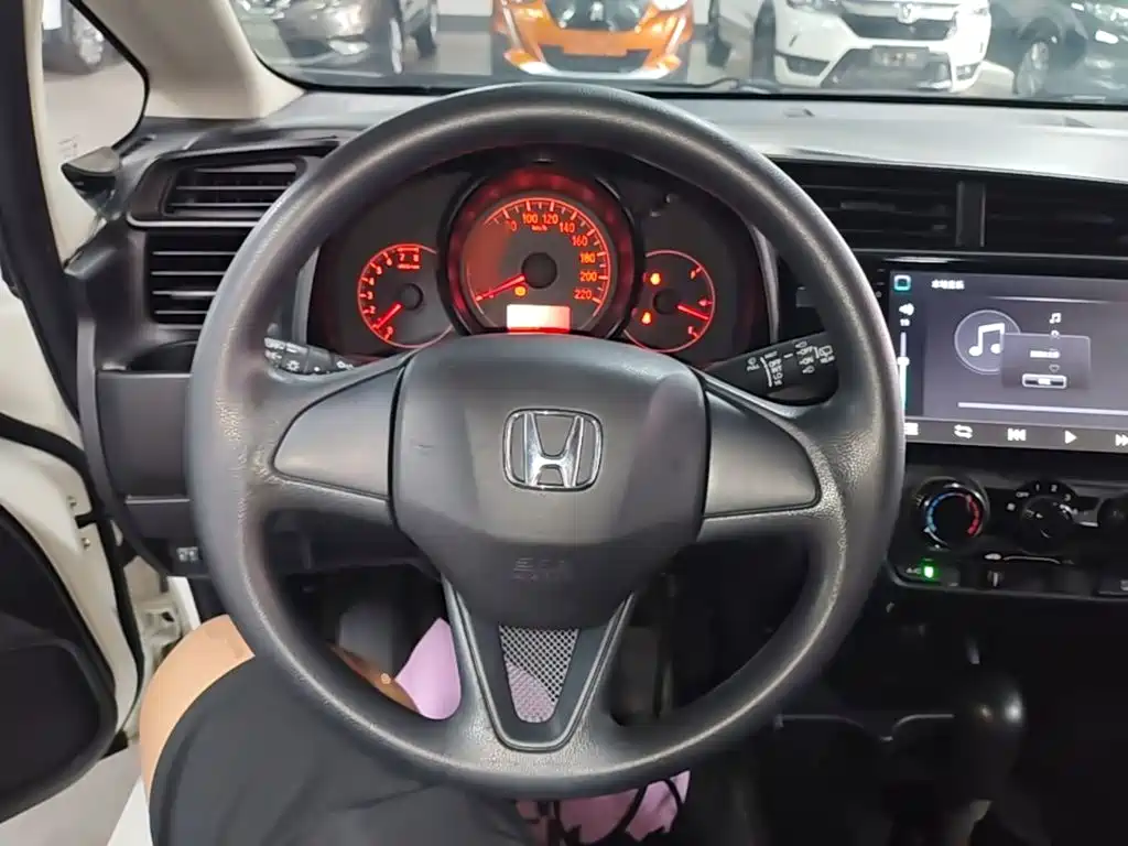 Honda Fit 2019 — фото 11