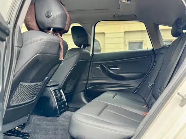 BMW 3 Series GT 2018