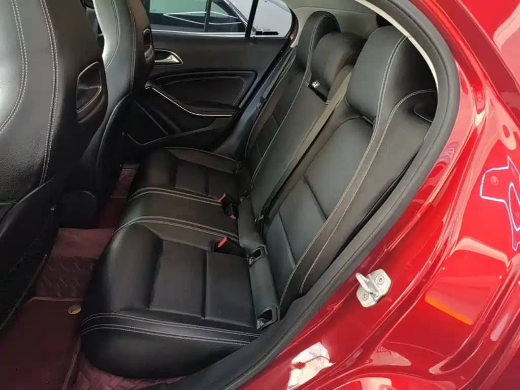 Mercedes-Benz GLA 2018 — фото 17
