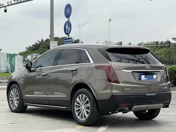 Cadillac XT5 2016
