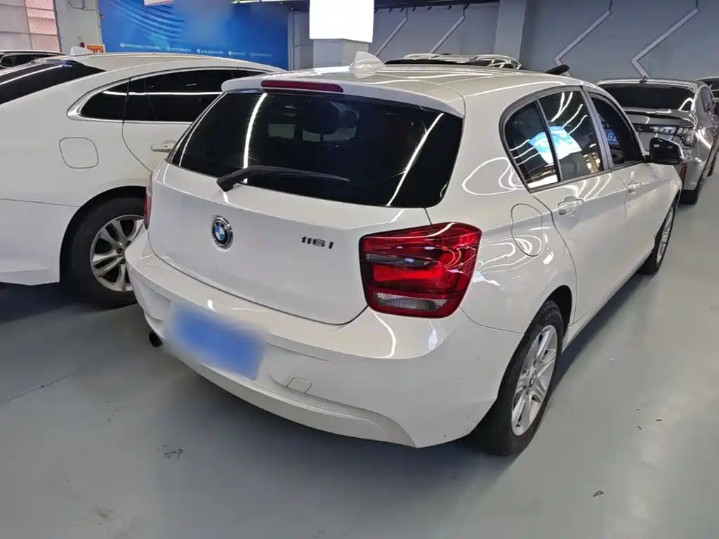 BMW 1 Series 2015 — фото 7