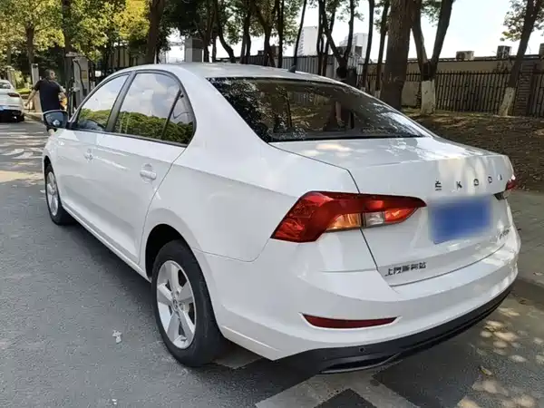 Skoda Rapid 2021