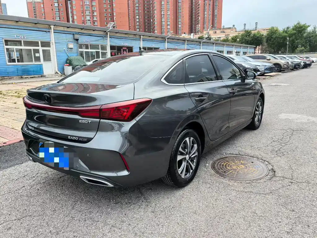Changan Escape 2023 — фото 12