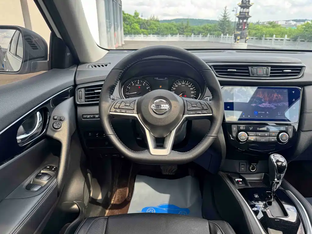 Nissan X-Trail 2022 — фото 15