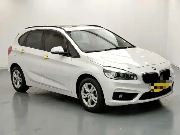 BMW 2 Series Station Wagon 2017
