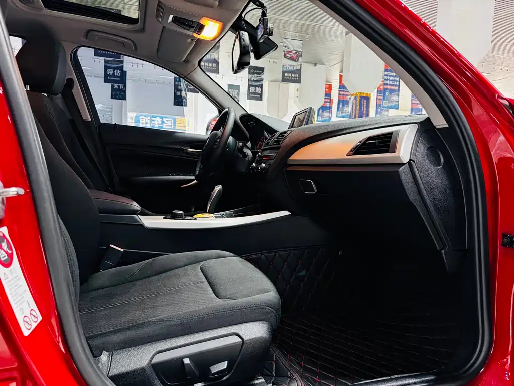 BMW 1 Series 2015
